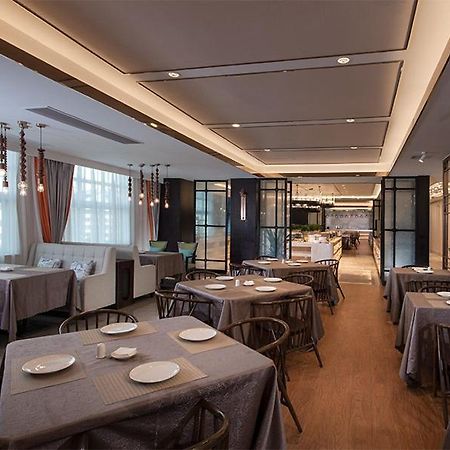 Vienna International Hotel Diecai Wanda High Speed ​​Rail Station Guilin Eksteriør billede