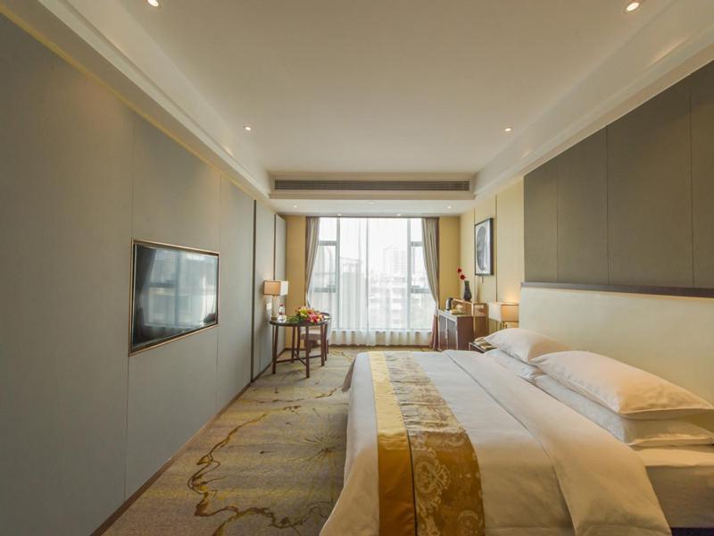 Vienna International Hotel Diecai Wanda High Speed ​​Rail Station Guilin Eksteriør billede